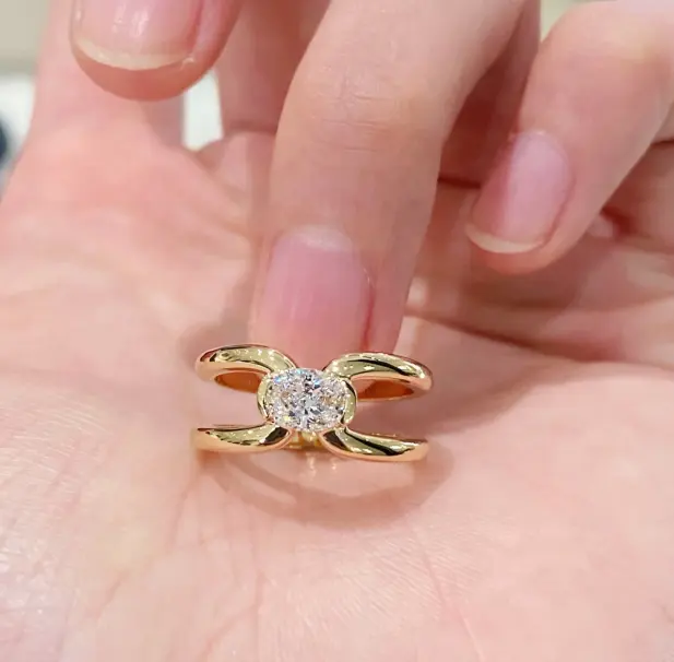 Fabrik Großhandel 9K 14K 18K Gold individueller Stil Einstellung Labor kultiviert Diamant romantisches Verlobungsgeschenk Diamantenring