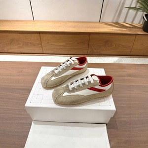 Zapatillas de entrenamiento alemanas para mujer 2026, estilo retro con bloques de color de espuma, planas, con cordones, informales, versátiles, de punta redonda, genuinas, para otoño. - Product Image 1