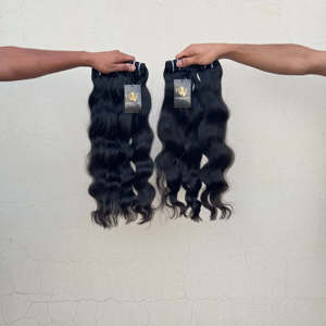 Paquet de cheveux humains bruts naturels du temple indien, Bodywave, faisceaux de tissage de cheveux du temple alignés sur les cuticules - Product Image 2