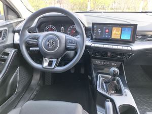 MG5 Coche 2024 2025 de Largo Alcance MG5 GT Automático Vehículos a Gasolina <span class=keywords><strong>Nuevos</strong></span> Baratos Chinos Coche Familiar Automático - Product Image 6