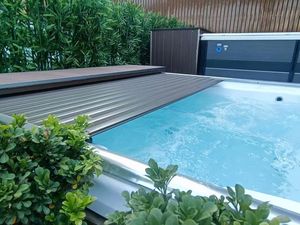Couverture de <span class=keywords><strong>piscine</strong></span> isolante thermiquement, électrique, <span class=keywords><strong>solaire</strong></span>, à lamelles automatiques en aluminium - Product Image 6