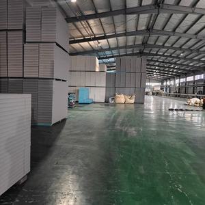 Panneau d'isolation thermique XPS, matériau recyclé écologique pour la construction verte LEED - Product Image 2