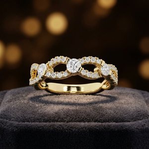 Anillo de Compromiso de Oro Amarillo con Diamantes para Mujer, Corte Brillante Redondo, Engaste Pavé, Joyería Fina de Lujo con Diseño Geométrico - Product Image 3
