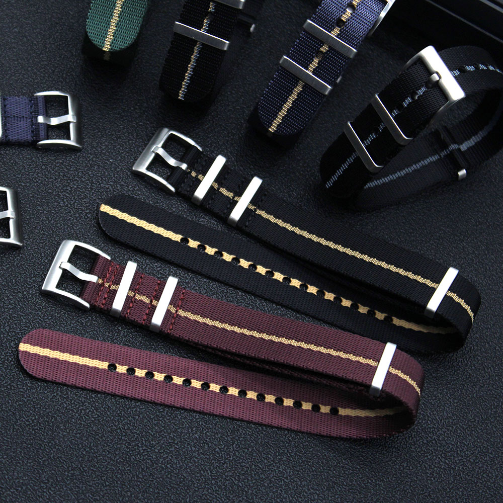 Luxury Single Pass Custom Engraved Emboss Stripe Fabric Watch Bracelet 18mm 20mm 22mm Solid Color Seatbelt Nylon Strap