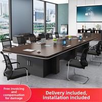 Grande table de conférence de bureau moderne et minimaliste en bambou avec combinaison de chaises amovibles pour salles de conférence/d'formation