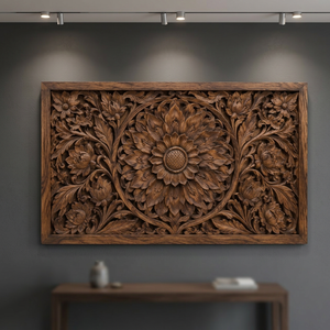 Panel de Madera de Sheesham con Relieve Floral - Arte Mural Tradicional Hecho a Mano en Color Marrón 100x60x6 cm Venta al por Mayor por Aqudus Saleem - Product Image 2