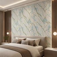 Panneau mural en PVC marbré, fabrication directe usine, 2 mm, revêtement UV, veinage doré, taille personnalisée OEM, vente en gros, panneau mural intérieur pour hôtel