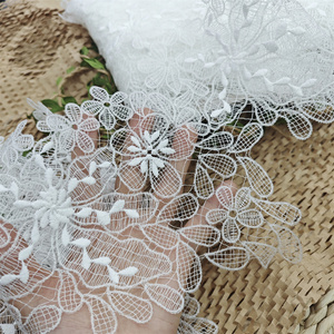 デザインされた魚シルク糸スイスレースフランスレースウェディングレーストリム花嫁のウェディングドレス女性のドレスエッジウェディングティアラ - Product Image 4