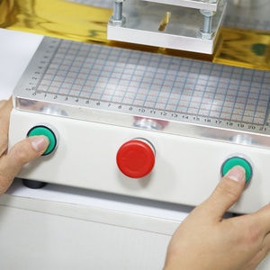 Machine de marquage à chaud pneumatique compacte pour logo de marque sur cuir et bois, avec estampage personnalisé à chaud - Product Image 6