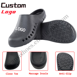 Sepatu Bedah Wanita dengan Logo Kustom Pabrik, Sandal Kustom dengan Logo Pribadi untuk Dokter, Clogs Rumah Sakit Kustom - Product Image 3