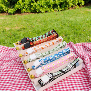 Verstellbares Haustier-Halsband aus Nylon, süßes Kätzchen, Blumenmuster, neu, abnehmbares Katzenhalsband mit Glocke, weiches Sicherheitshalsband - Product Image 1
