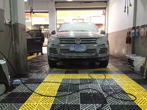 Matériau PP Carreaux de garage à emboîtement Utilisation en intérieur Atelier de réparation de voiture Terrasse Click pour bureau à domicile Appartement Surface unie - Product Image 3