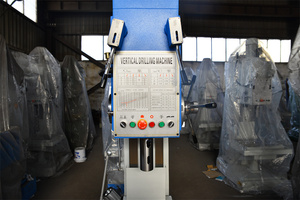 <span class=keywords><strong>Taladro</strong></span> <span class=keywords><strong>de</strong></span> <span class=keywords><strong>Banco</strong></span> Vertical DECHANG Z5140 <span class=keywords><strong>de</strong></span> Alta Precisión con Guía Láser, Capacidad Máxima <span class=keywords><strong>de</strong></span> Perforación <span class=keywords><strong>de</strong></span> 40 mm, Bomba <span class=keywords><strong>de</strong></span> Engranajes - Product Image 6