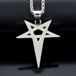 <span class=keywords><strong>Collier</strong></span> Pentagramme Inversé, <span class=keywords><strong>Collier</strong></span> Triple <span class=keywords><strong>Lune</strong></span> Déesse, Pendentif Gothique <span class=keywords><strong>Lune</strong></span> et Étoile, Amulette de Protection, <span class=keywords><strong>Collier</strong></span> Pentagramme - Product Image 4