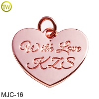 Pendentif personnalisé en lettres dorées, porte-clés réglable, breloques métalliques nominatives, fabrication de logos ovales en alliage métallique pour accessoires de bijoux