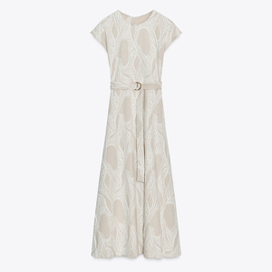 Robe <span class=keywords><strong>maxi</strong></span> fluide à manches courtes pour femmes, motif <span class=keywords><strong>de</strong></span> feuilles beige, élégante, nouvelle collection Wisrise, OEM personnalisée - Product Image 5