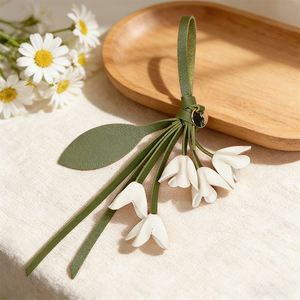 Artificial Osmanthus Flower Bag <b>Charm</b> Lightweight Hanging Pendant Decoration for Everyday Carry Soft Pu Leather <b>Keyring</b> - Product Image 6