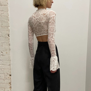 Top Corto de Encaje de Ganchillo Estilo Europeo Americano para Otoño, Blusa Transparente de Moda para Mujer, Ajustada, para Fiesta, FD9704 - Product Image 3