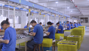 Cuchillo <span class=keywords><strong>DE</strong></span> <span class=keywords><strong>SEGURIDAD</strong></span> cuchillo <span class=keywords><strong>de</strong></span> utilidad <span class=keywords><strong>retráctil</strong></span> automático mango <span class=keywords><strong>de</strong></span> plástico caja <span class=keywords><strong>de</strong></span> agarre antideslizante cuchillo cortador <span class=keywords><strong>de</strong></span> cartón personalizado <span class=keywords><strong>de</strong></span> fábrica RX009 - Product Image 3