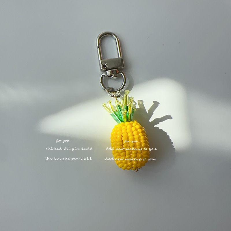 Rice beads pineapple mobile phone square buckle