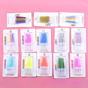 Conjunto de 5 Velas de Aniversário em Espiral Pastel, Velas Torcidas Arco-Íris Rosa e Verde-Água, Topos de Bolo Fofos para Celebrações de Aniversário Infantil - Product Image 4