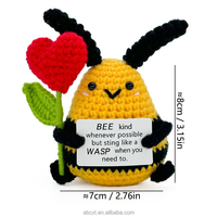 Décoration créative pour la maison, cadeaux de graduation, peluche artisanale tricotée au crochet, abeille décorative