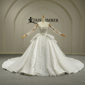 Vestido de Novia de Lujo Moderno GT26014 con Perlas, Flores de Cristal y Cola de Capilla, Largo hasta el Suelo, Estilo Princesa - Product Image 1