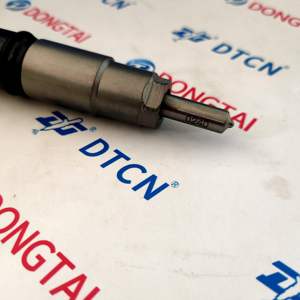 หัวฉีดคอมมอนเรล 095000-5881 23670-30050 สําหรับโตโยต้า 2KD-FTV ดีเซลหัวฉีดน้ํามันเชื้อเพลิง 23670-30050 095000-5880 - Product Image 4