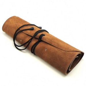Estuche Enrollable de Cuero de Gamuza con 12 Bolsillos para Herramientas de Barbería, Cuchillos para Tallar Madera y Otras Herramientas Pequeñas, Resistente, de Fábrica con Certificación BSCI - Product Image 1