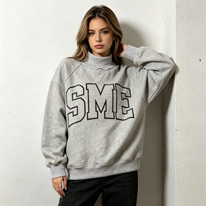 Felpa Oversize Personalizzata <span class=keywords><strong>con</strong></span> Stampa Logo, Maniche Lunghe, Collo Alto, Modello Ampio Speciale per Donne - Product Image 4