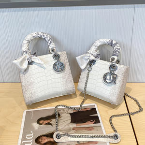 Sac à main de luxe en cuir souple pour femme, sac à bandoulière, cadeau d'anniversaire pour femme - Product Image 1