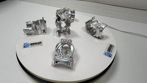 บริการโรงงาน OEM ผลิตชิ้นส่วนรถแข่งตามสั่ง ชิ้นส่วนอะลูมิเนียมกลึง CNC ชิ้นส่วนอะลูมิเนียมขึ้นรูปด้วยเครื่อง CNC บริการกลึง CNC - Product Image 4