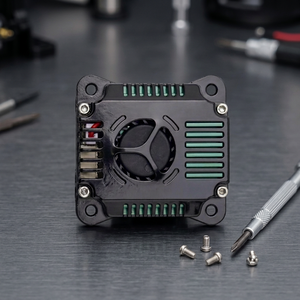 Transmisor de Video Inalámbrico de 4.9G-6.1G 3W, Módulo de Transmisión de Imagen, Accesorios Personalizados para Drones OEM - Product Image 1