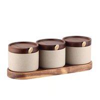 Vente en gros de pots à sel en grès de style japonais vintage pour la maison pot à épices en céramique avec plateau et couvercle en bois
