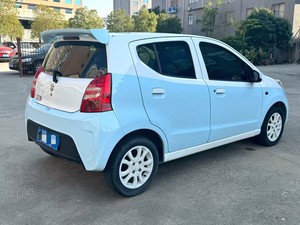 <span class=keywords><strong>Suzuki</strong></span> Alto 1.0 Luxury 2013, Manuale, Efficiente nei Consumi, Ideale per il Pendolarismo Urbano, Divertente da Guidare, Basso Costo di Proprietà - Product Image 4