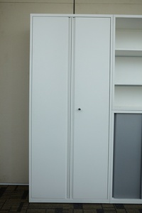 <span class=keywords><strong>Armoire</strong></span> <span class=keywords><strong>de</strong></span> classement en acier à double porte <span class=keywords><strong>de</strong></span> 2 m <span class=keywords><strong>de</strong></span> hauteur, verrouillable, en métal, pour le rangement <span class=keywords><strong>de</strong></span> documents et d'archives <span class=keywords><strong>de</strong></span> bureau - Product Image 6