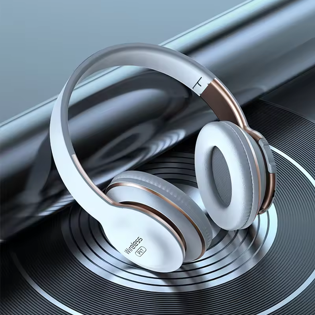 P17 New Wireless BT-compatible Headphones With Mic Stereo Sound Max Fone BT Sport Waterproof Headset