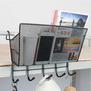 Panier de rangement en métal avec crochets pour étagère de lit, organisateur multifonctionnel pour dortoir, type de crochet rectangulaire, installation sans outil - Product Image 1