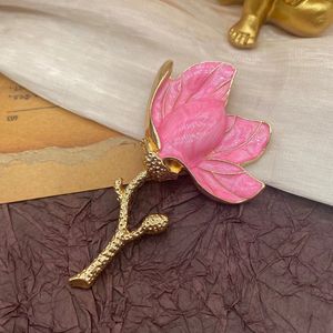 Spilla a forma di fiore di tulipano smaltato a goccia con alone tinto in stile medievale, emblema 3D retrò, semplice ed elegante, accessori per abbigliamento uomo e donna - Product Image 2