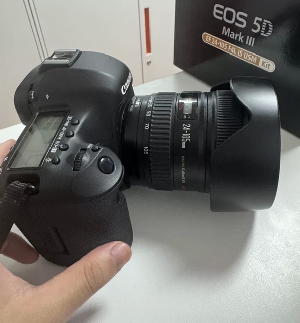 90% New Canons Camera 5D Mark III With 24-105mm Lens Camera Combo