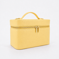 Trousse de Maquillage en PU Grainé Jaune Beurre Personnalisable avec Logo, Fermeture Éclair Dorée et Poignée Supérieure pour Femme, Idéale Voyage, Vente en Gros OEM