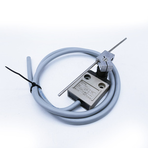 Interruptor de límite impermeable Jinli D4C 1521 1507 1520 1569 1531 IP67 para uso subacuático en acuicultura - Product Image 2