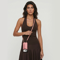 Étui de téléphone magnétique en cuir véritable de style luxueux certifié LWG/BSCI avec bandoulière réglable en gros
