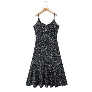 ชุดเดรสคอวีผู้หญิงบลูเบลล์ N8975 ลายพิมพ์ลายดอกไม้ ชุดเดรสแฟชั่นขนาดพลัสไซส์ที่หรูหรา - Product Image 1