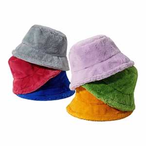 Chapeau Bob Uni en Fausse Fourrure Douce et Moelleuse, Chaud et Épais pour l'Hiver, Style Pêcheur - Product Image 1