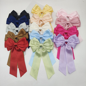 Vente en gros personnalisée grande pince à cheveux longue queue avec accessoire de noeud de ruban de satin de soie direct usine de luxe style pour enfants filles femmes - Product Image 3