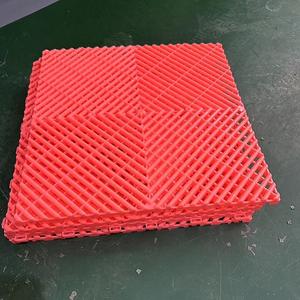 กระเบื้องปูพื้นพลาสติกแบบแยกส่วนพื้นรถโชว์รูมแบบลอกออกได้ - Product Image 5