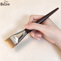 Kuas Makeup Ultra Tipis dengan Logo Kustom, Kuas Foundation dengan Bilah Miring, Kuas Pencampur Foundation Cair, Kuas Makeup Kepala Datar