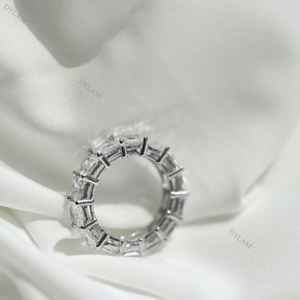 Anillo de Compromiso y Aniversario Dylam Trendy Personalizable de Alta Calidad, con Circonitas Cúbicas Radiantes 5A, en Plata de Ley S925 - Product Image 5