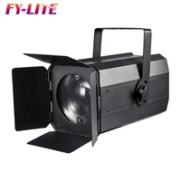 Feiyueyue 200W COB RGBW Zoom LED Blinder Light Moving Head Lights avec effets stroboscopiques linéaires pour l'éclairage de scène